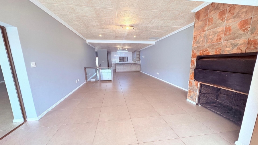 3 Bedroom Property for Sale in Hartenbos Central Western Cape